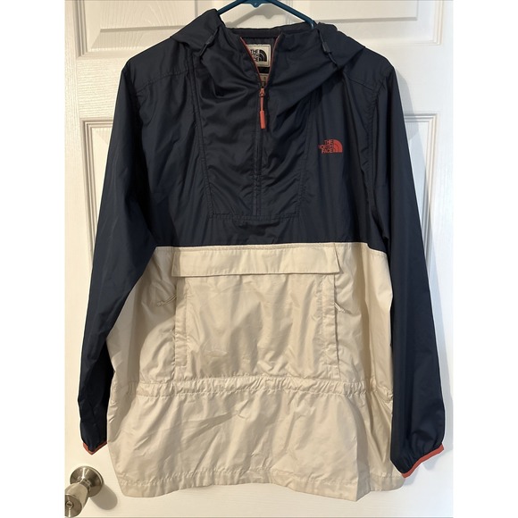 The North Face Jackets & Blazers - The North Face Women's Size XL Lightweight Casual Gathers At Waist Pockets